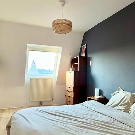 Le Bretteville, Lumineux Et Cosy Centre Emplacement Idéal
